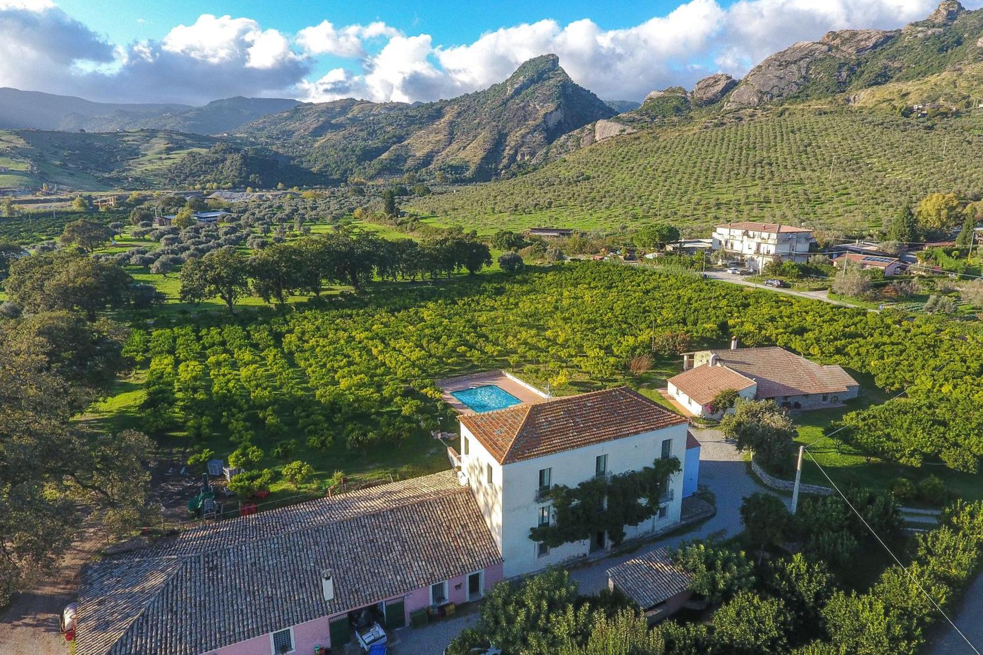 Barone Gr Macri Agriturismo Modi ジェラーチェ エクステリア 写真